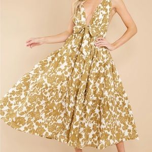 Aakaa Ivory and Tan Floral Midi Dress